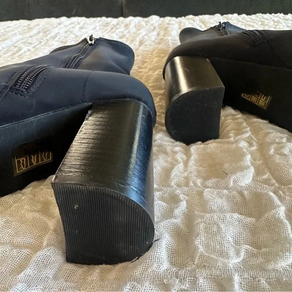 Jeffrey Campbell Siren Bootie Black Neoprene Pointed Toe Heel Booties 7 - Picture 5 of 13